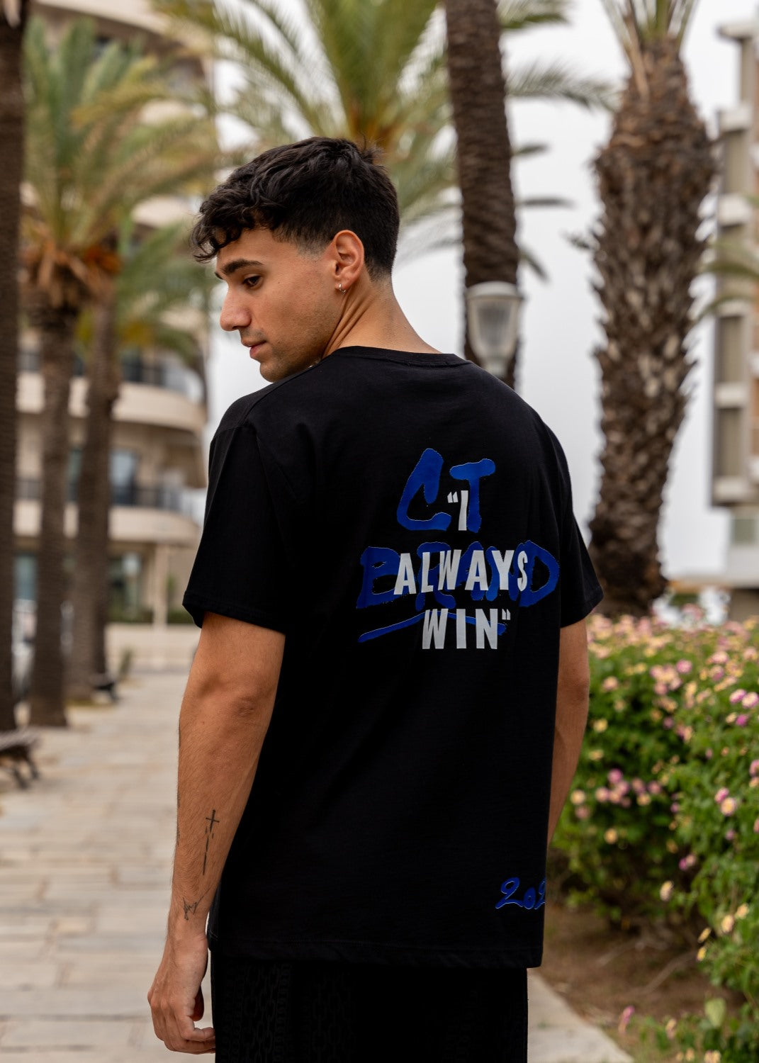 " I ALWAYS WIN " BLACK T-SHIRT