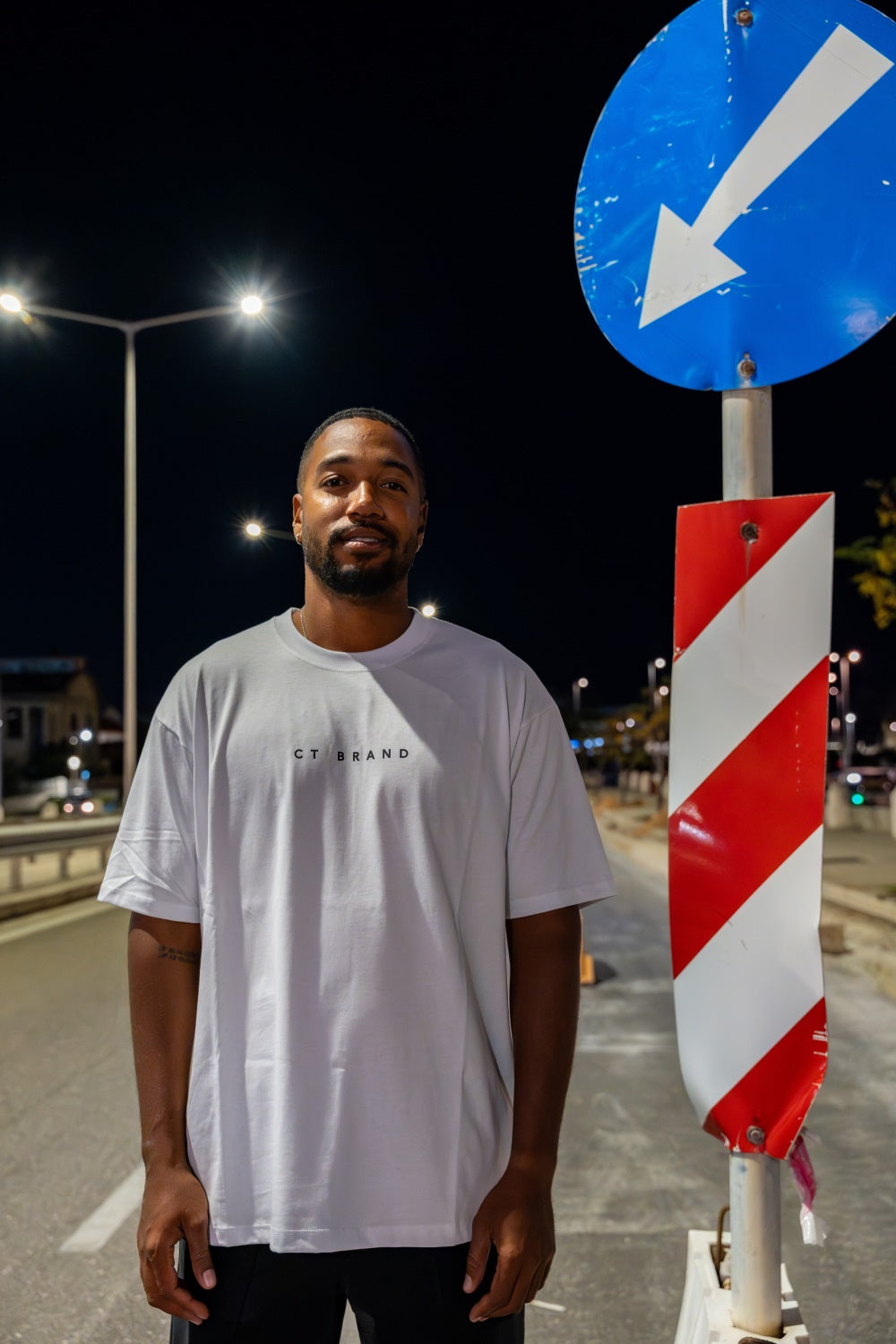 " MEETING IN MY BED " T- SHIRT WHITE